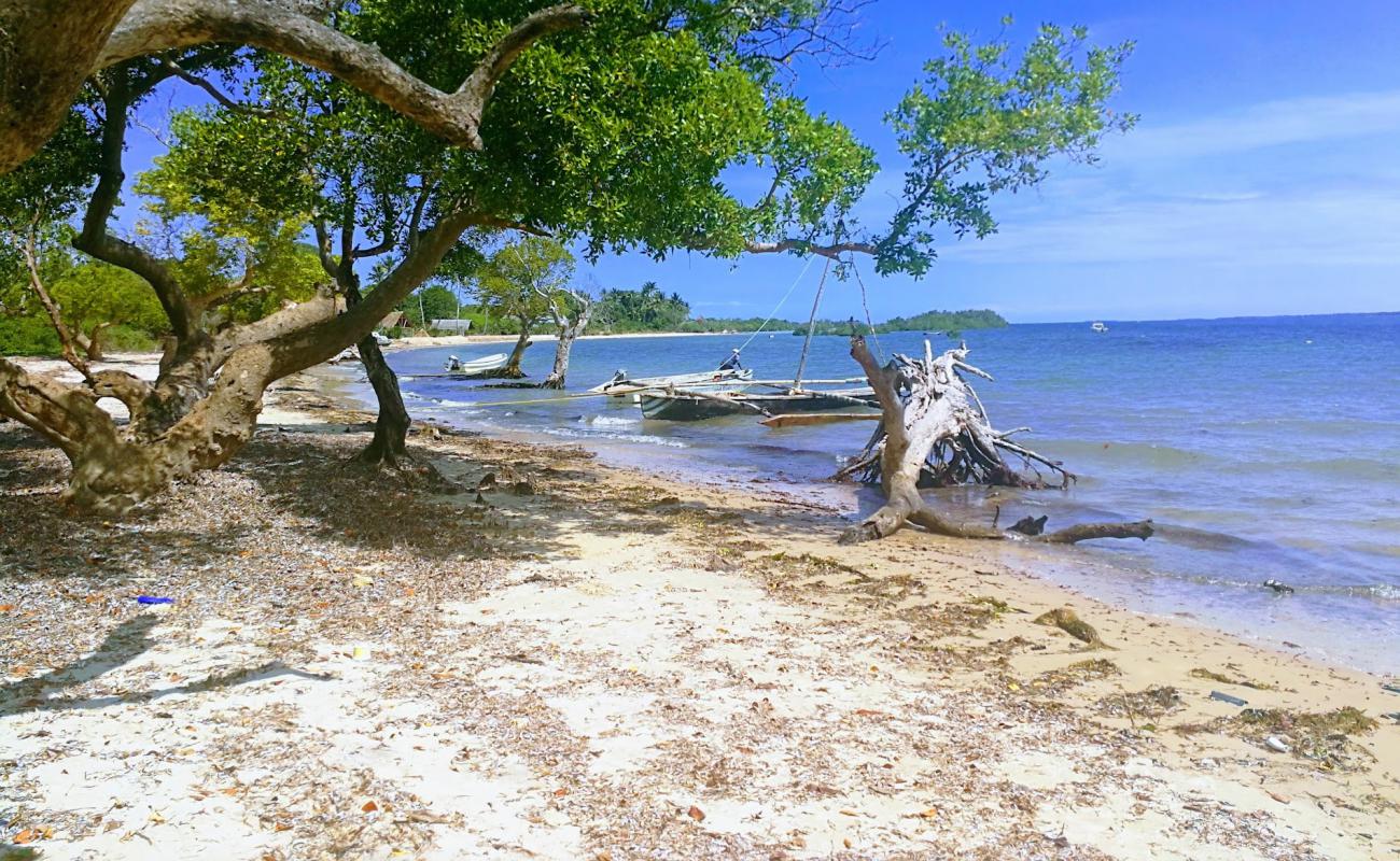 Foto af Funzi Beach med lys sand overflade