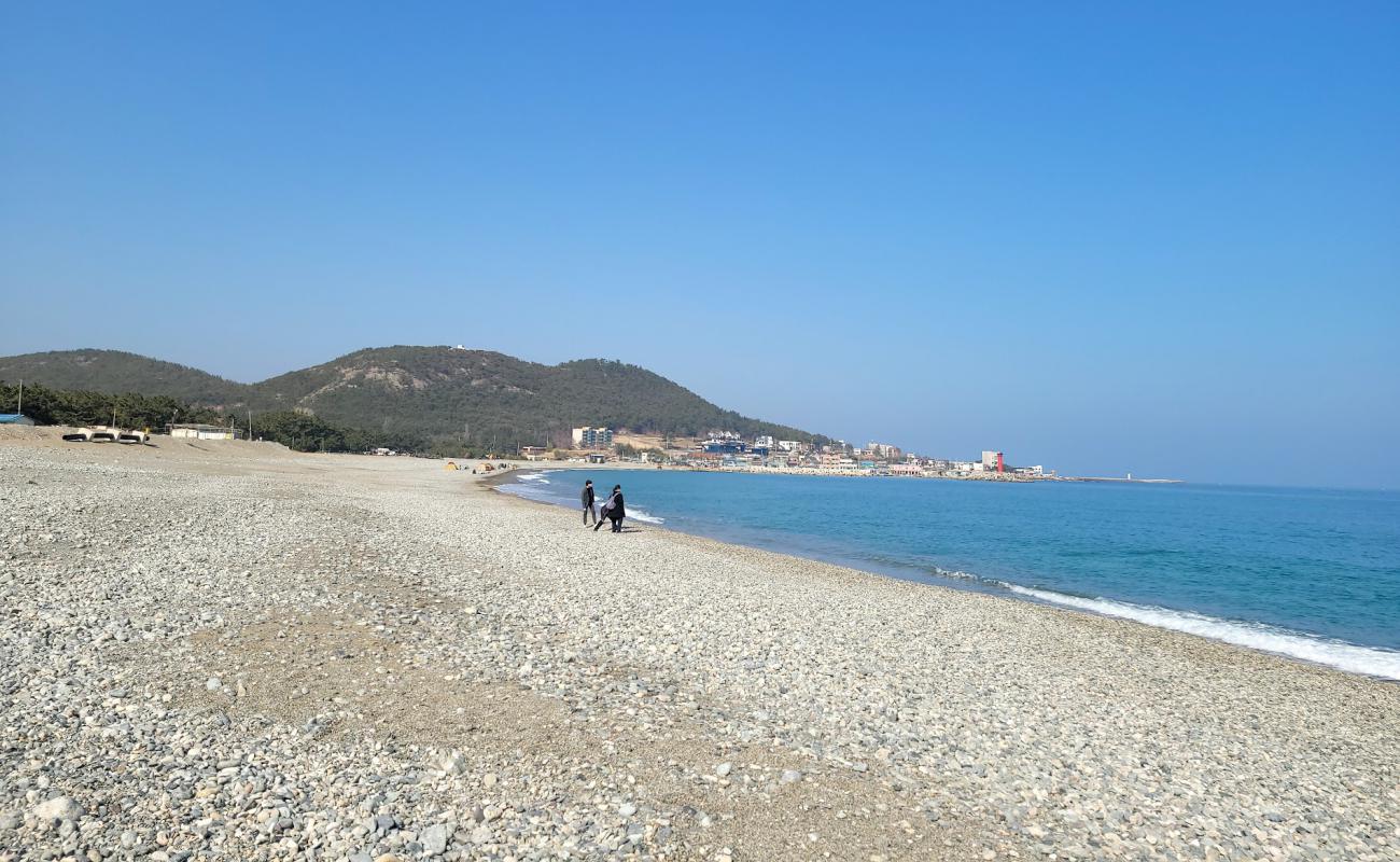 Foto af Jojorigan Beach med grå sten overflade