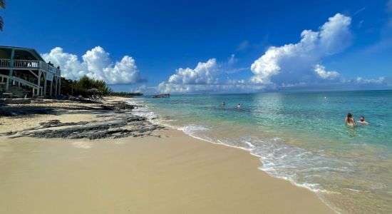 Sandy Toes beach