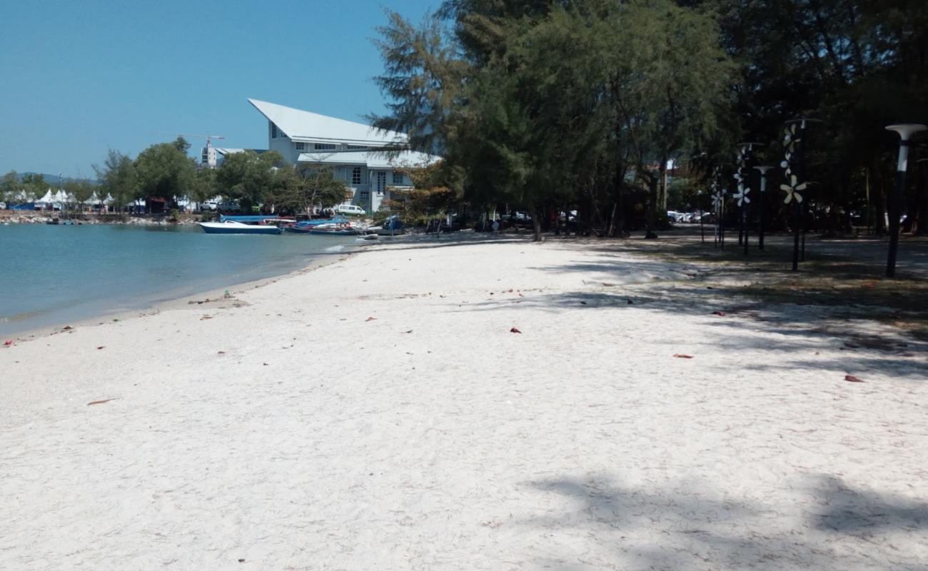 Foto af Lagenda Beach med lys sand overflade