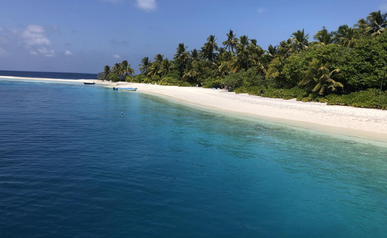 Foto af Hulhidoo Beach med lys sand overflade