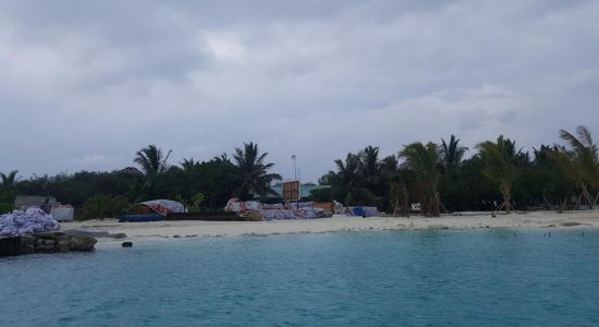 Kunaavashi Beach