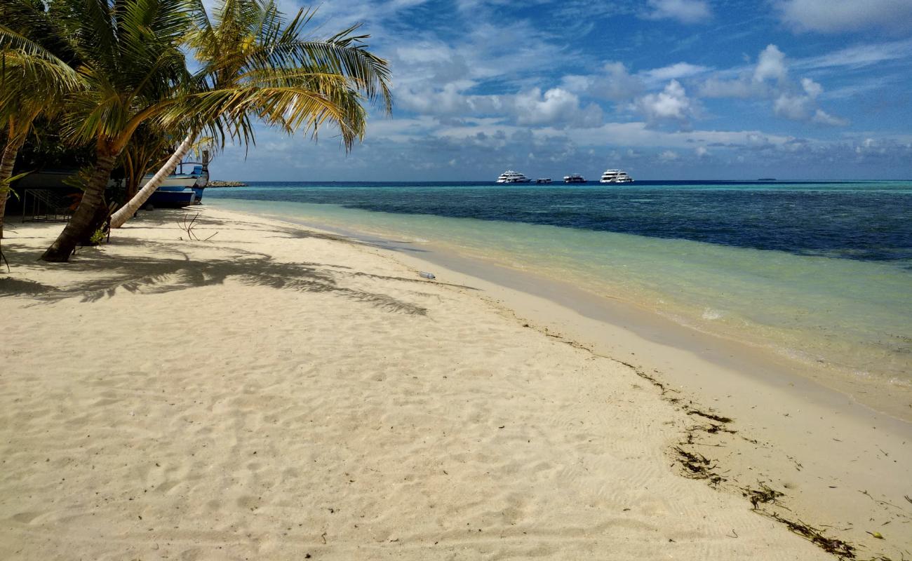 Foto af Naanu Beach II med lys sand overflade