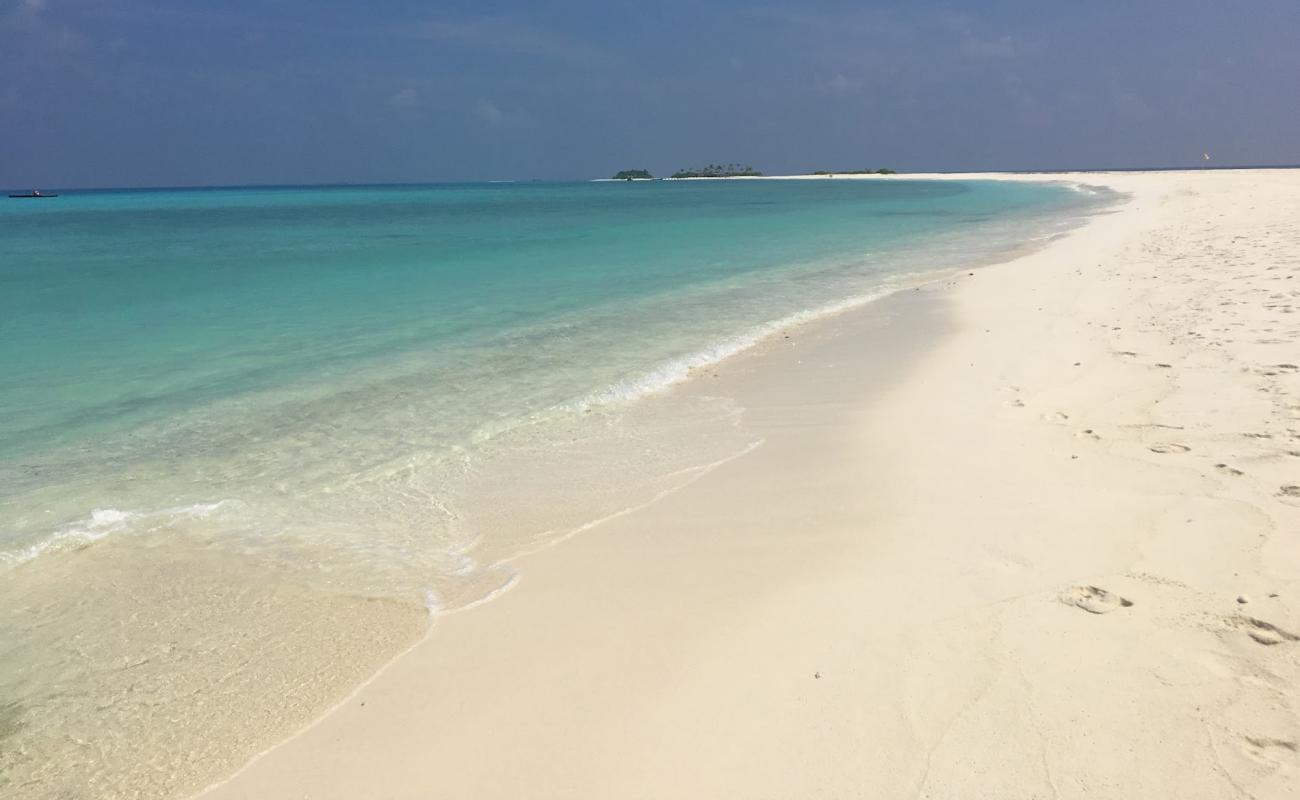 Foto af Kanifushi Beach II med hvidt sand overflade