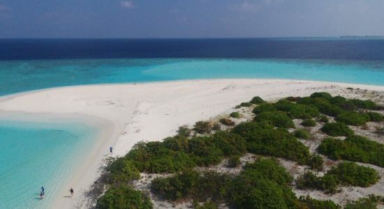 Villingilli Island Beach