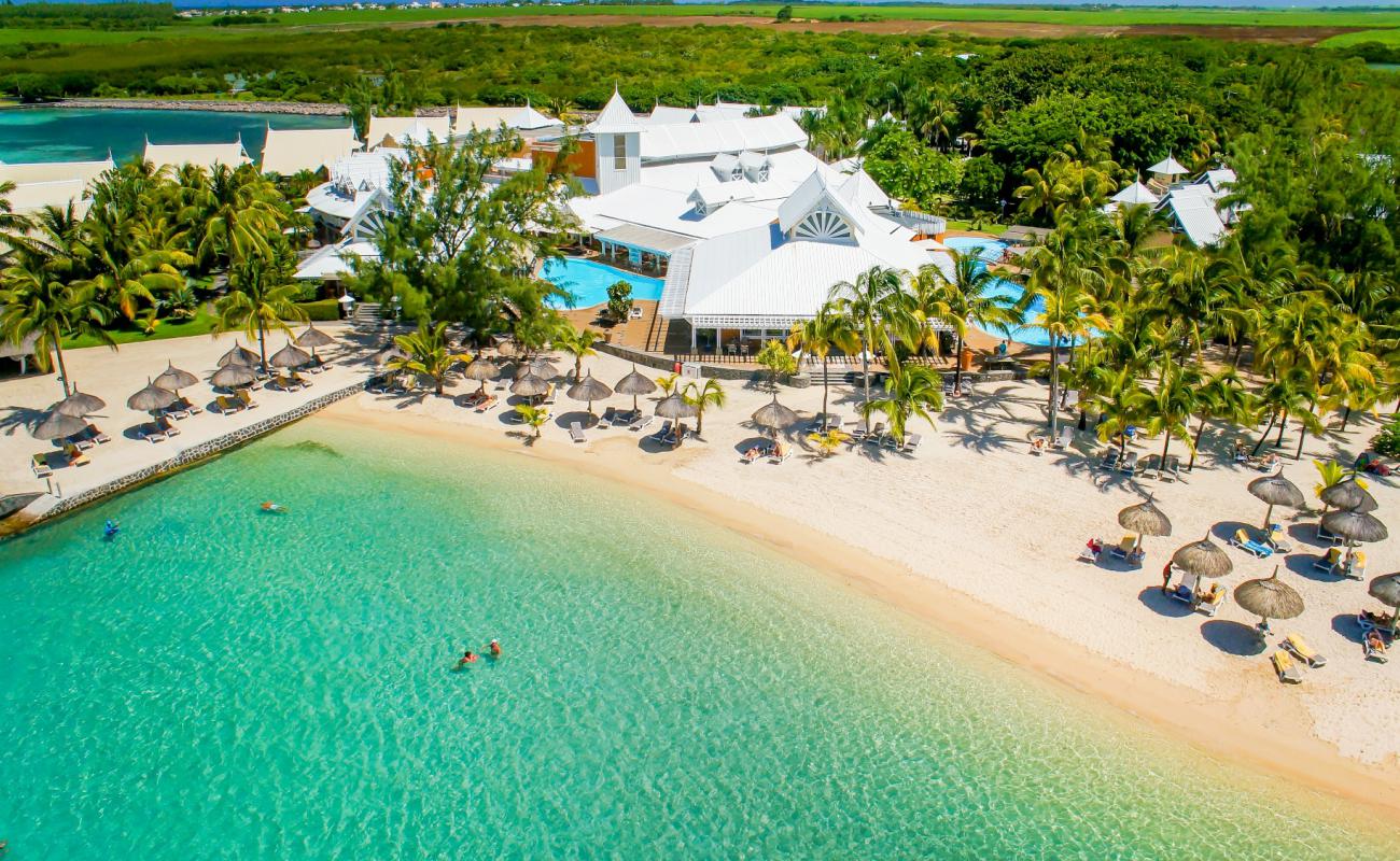 Foto af Preskil Island Beach med hvidt sand overflade