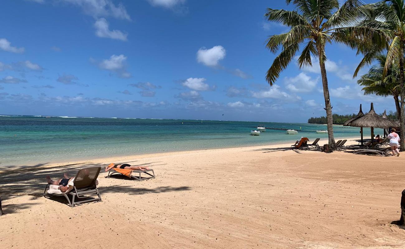 Foto af Bel Ombre Strand med lys sand overflade