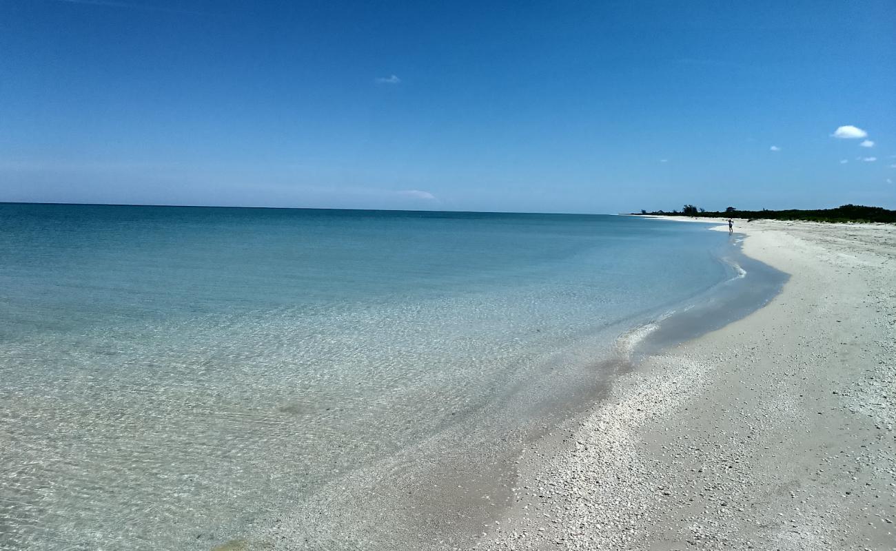 Foto af Playa Maya med lys sand overflade