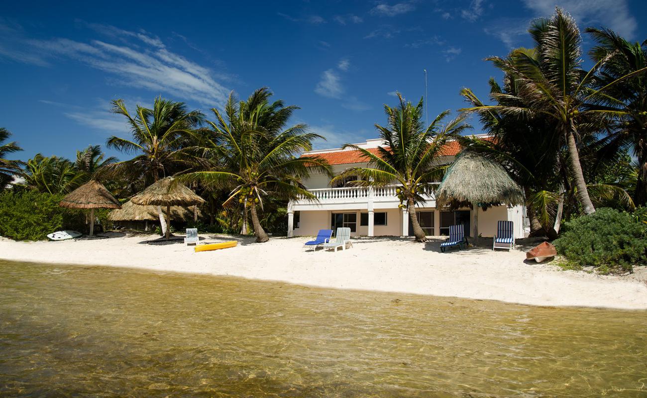 Foto af Casa Caracola med lys fint sand overflade