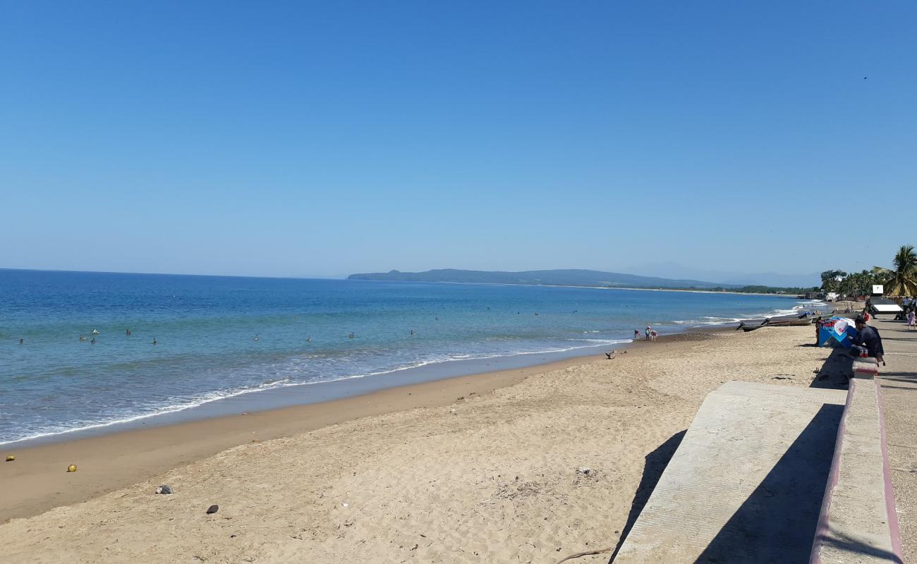 Foto af El Naranjo beach II med lys fint sand overflade