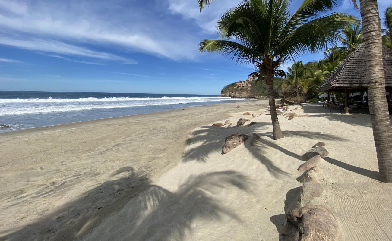 Foto af Litibu beach I med lys sand overflade