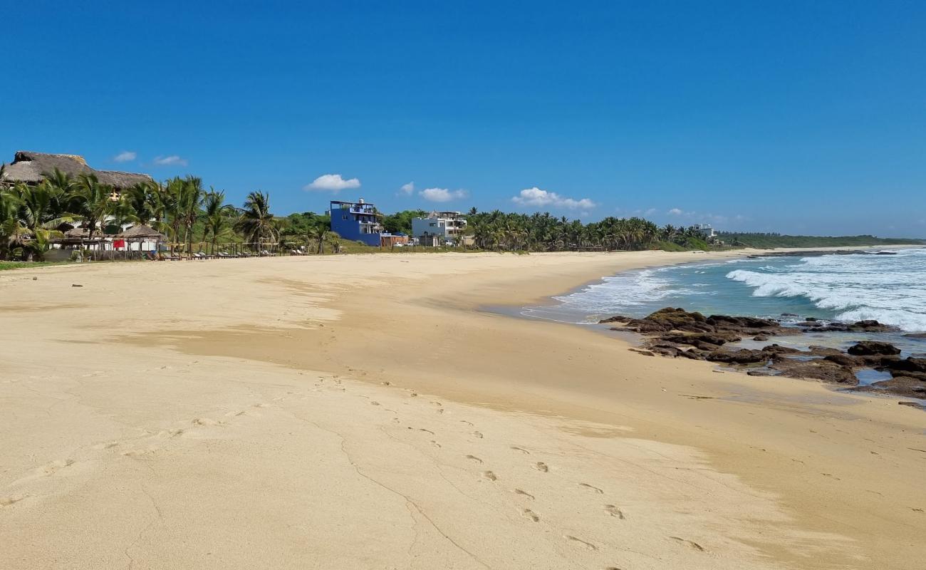 Foto af Playa Agua Blanca med lys fint sand overflade