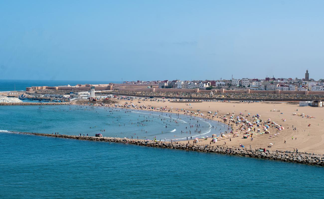 Foto af Sale Beach med lys fint sand overflade