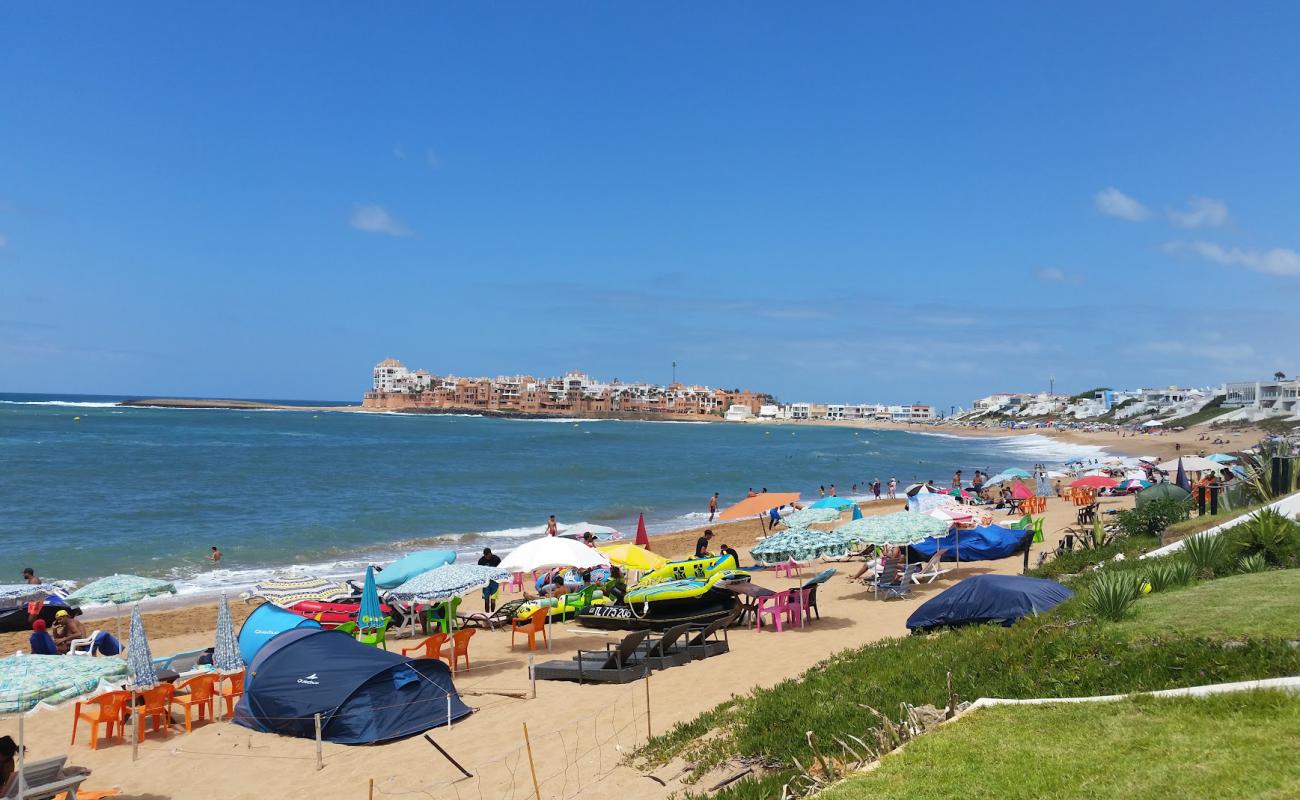 Foto af Plage Bouznika med lys fint sand overflade