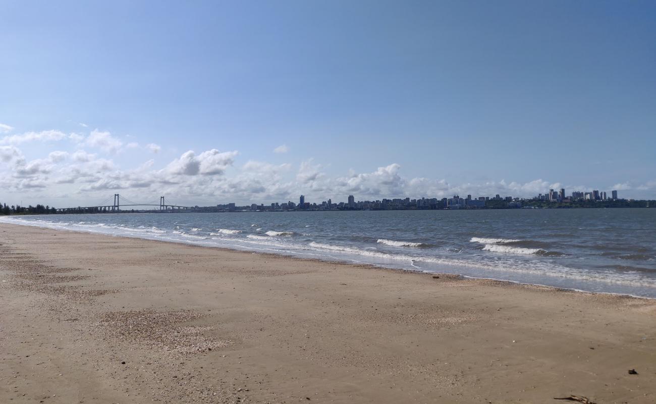 Foto af Maputo Bay med lys sand overflade