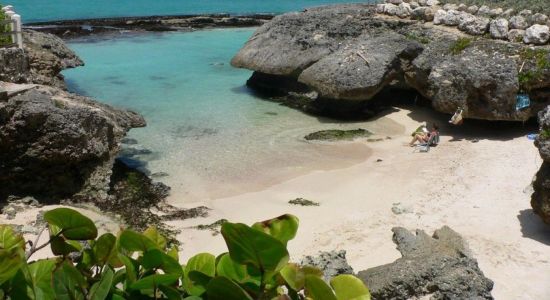 Shark Hole beach