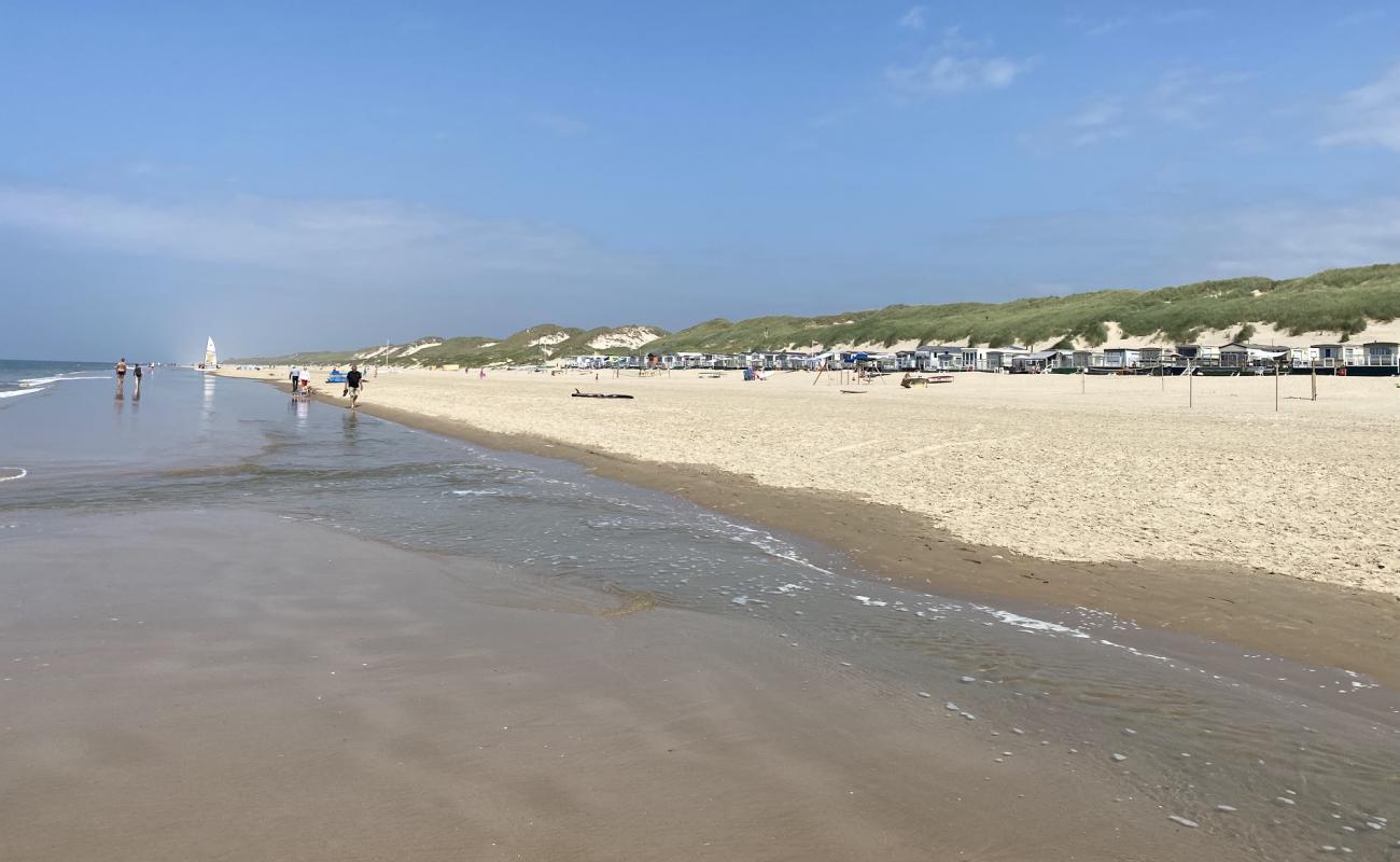 Foto af Egmond aan Zee med lys sand overflade