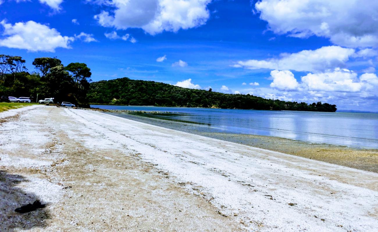 Foto af Sandy Beach med let sand og småsten overflade