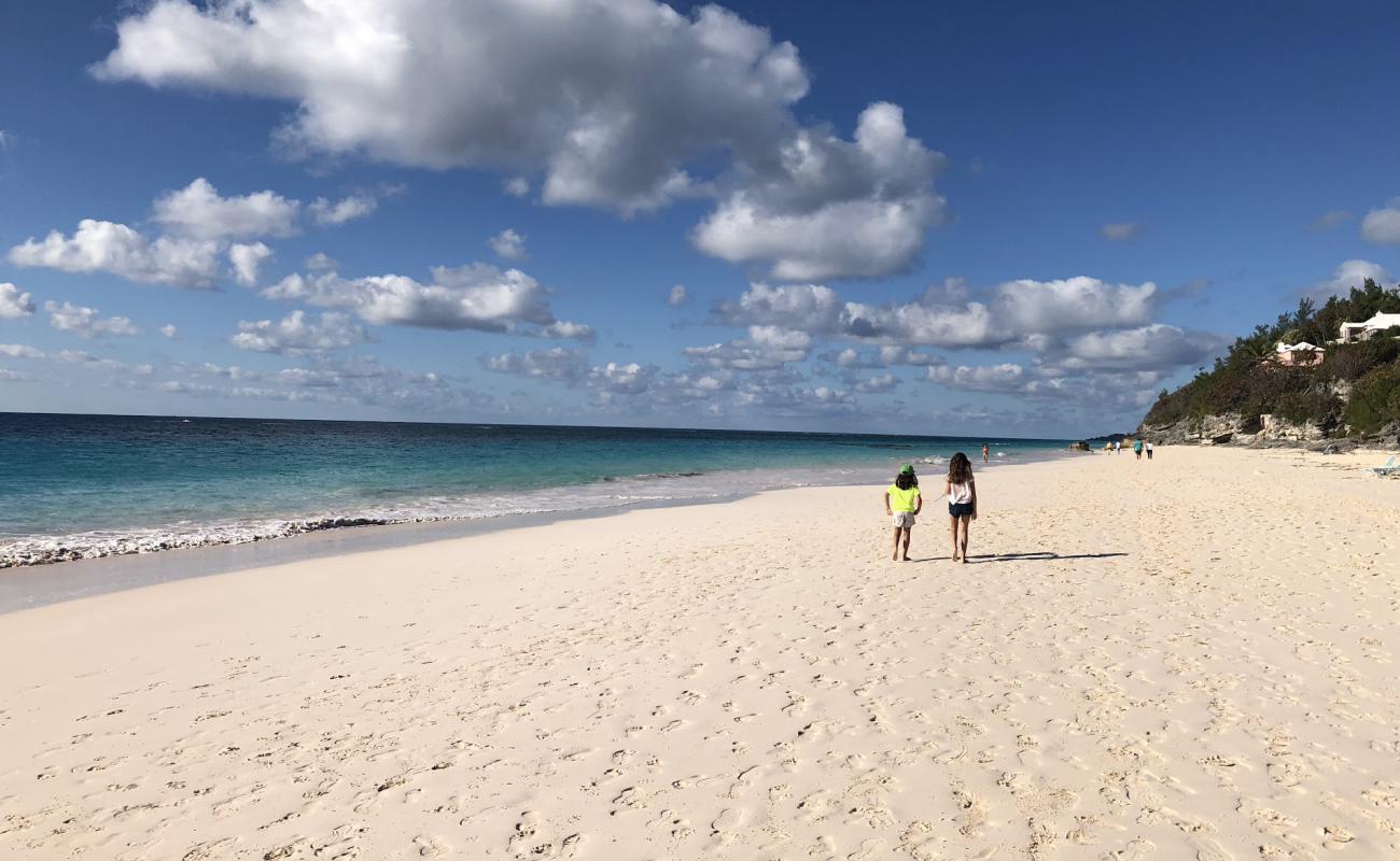 Foto af Elbow Strand med lys fint sand overflade