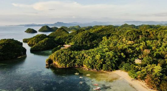 Sipalay Beach