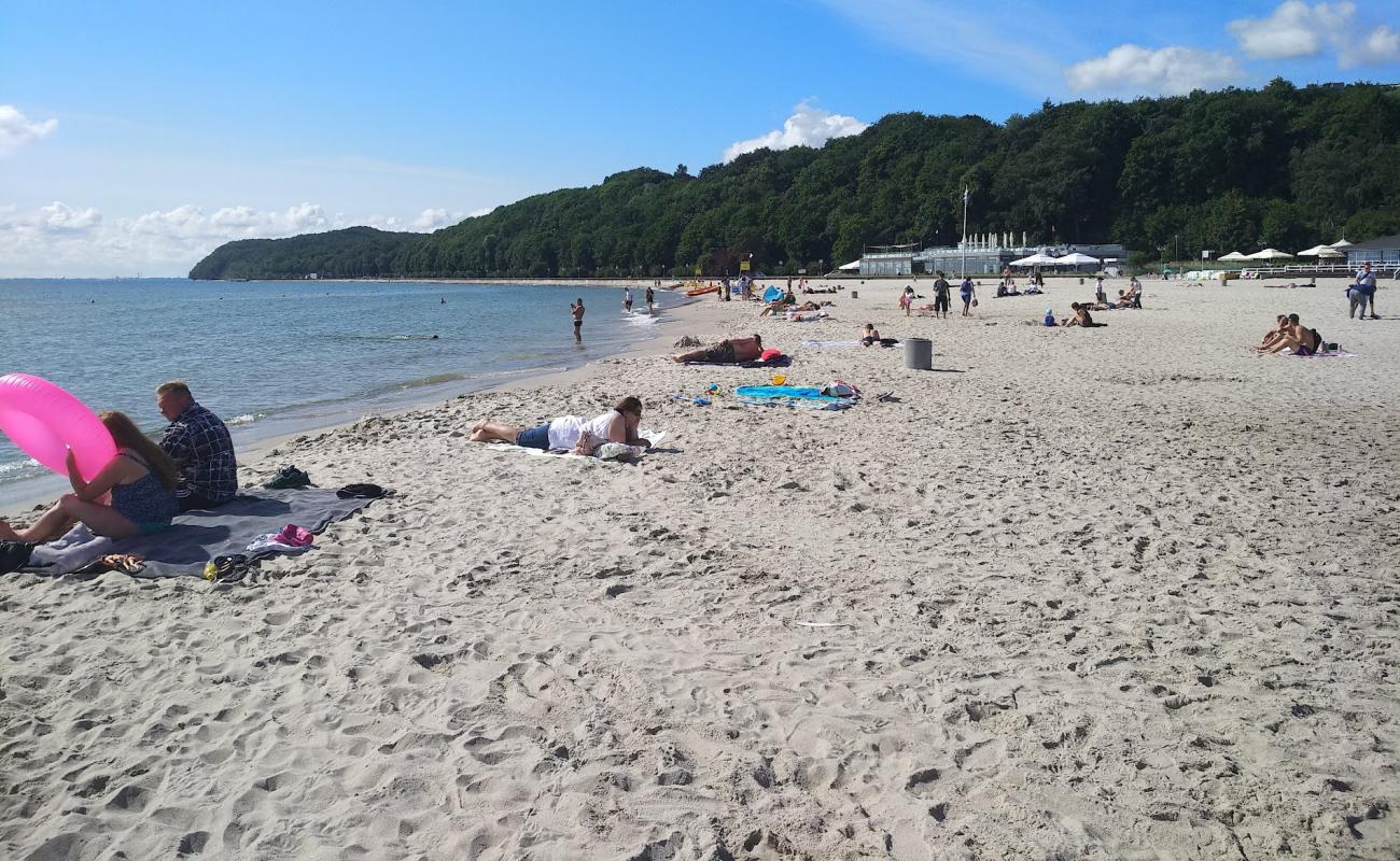 Foto af Gdynia beach med lys sand overflade