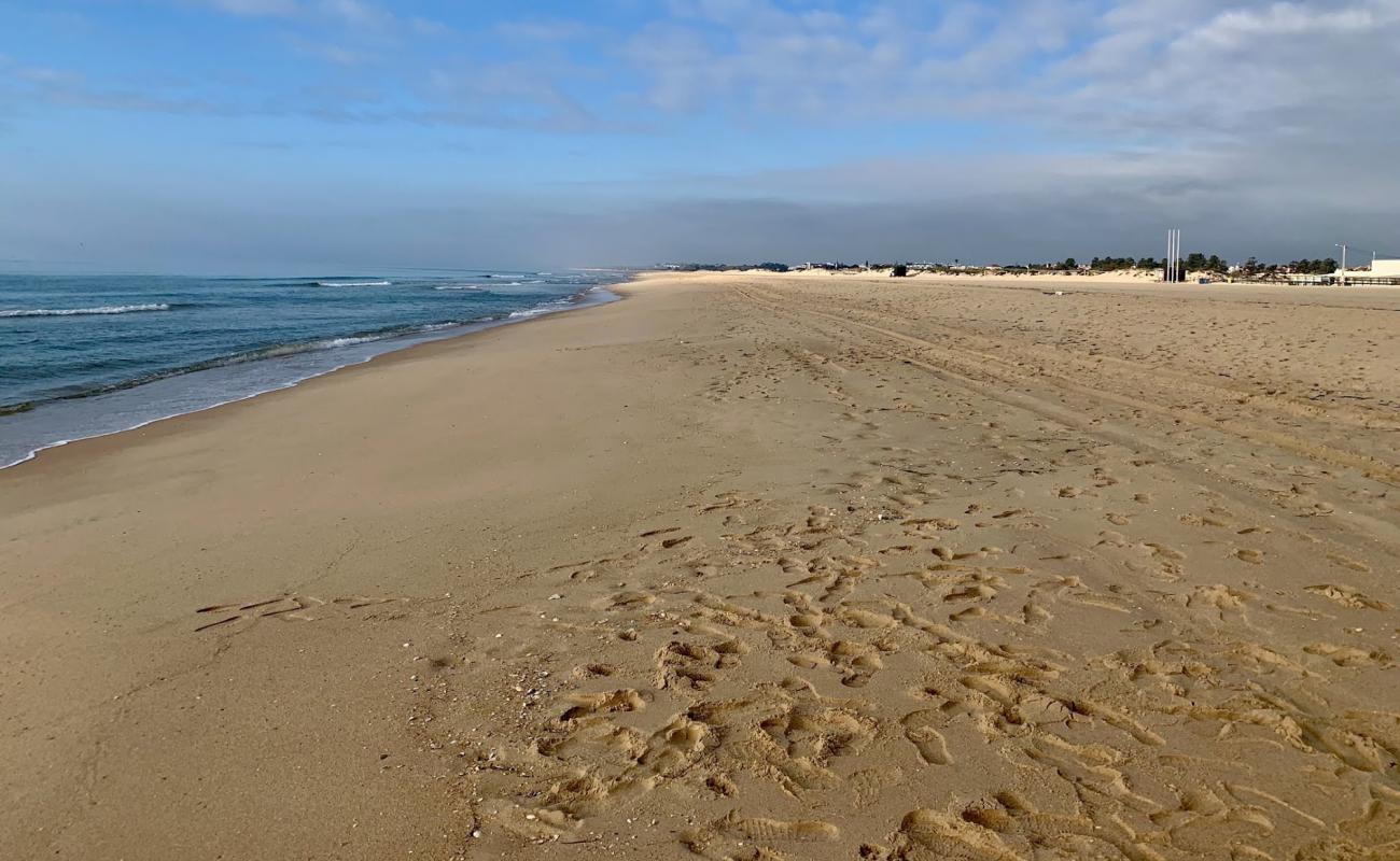 Foto af Praia da Alagoa med lys fint sand overflade