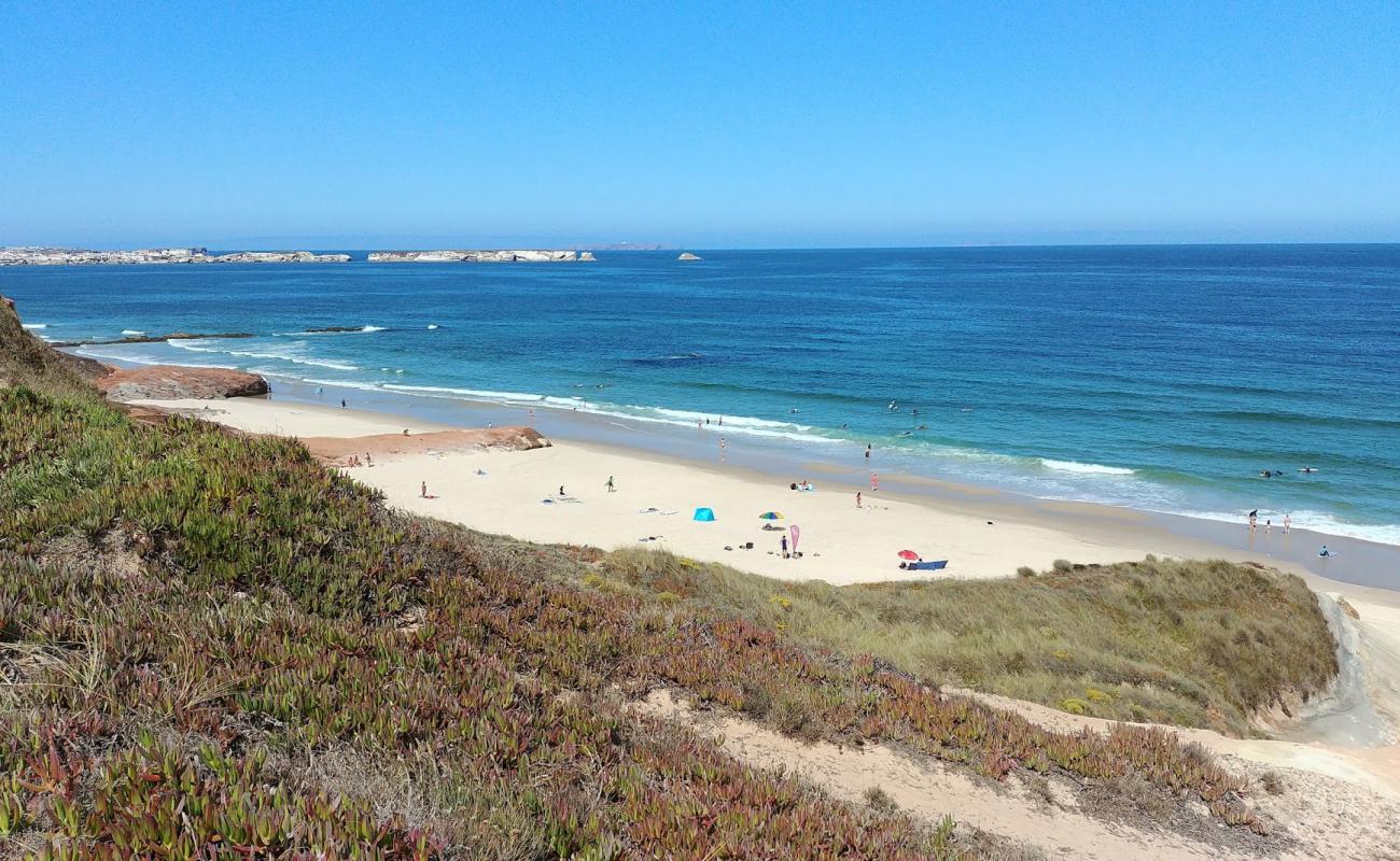 Foto af Praia da Almagreira med lys sand overflade