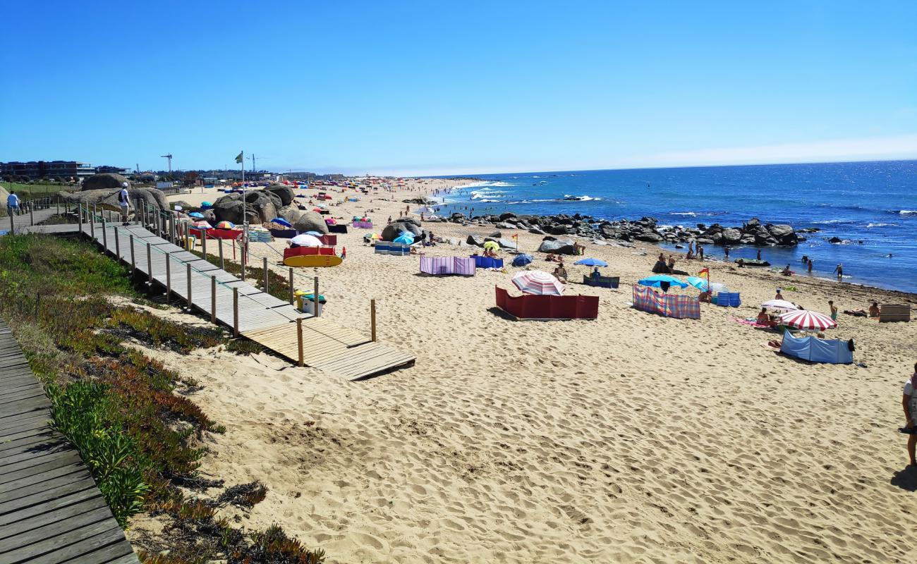 Foto af Praia da Sereia med lys fint sand overflade