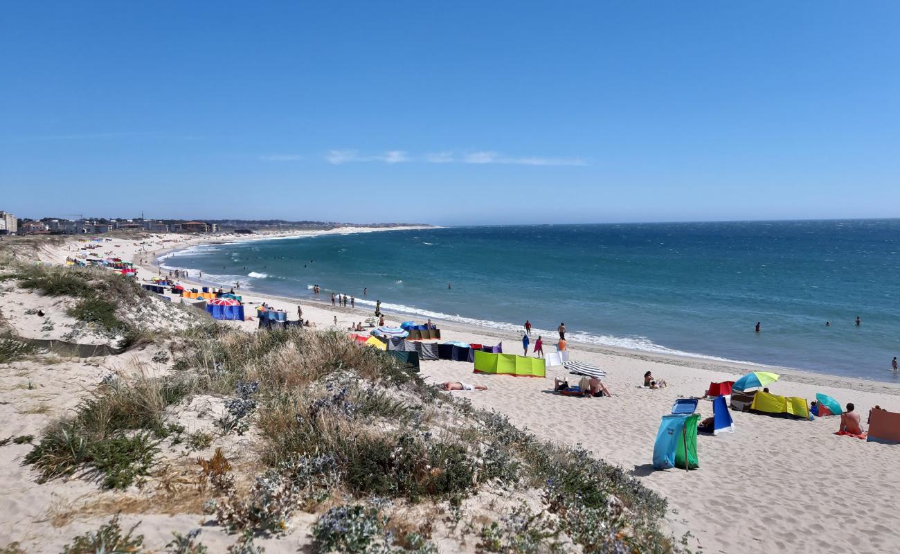 Foto af Praia da Azurara med lys fint sand overflade