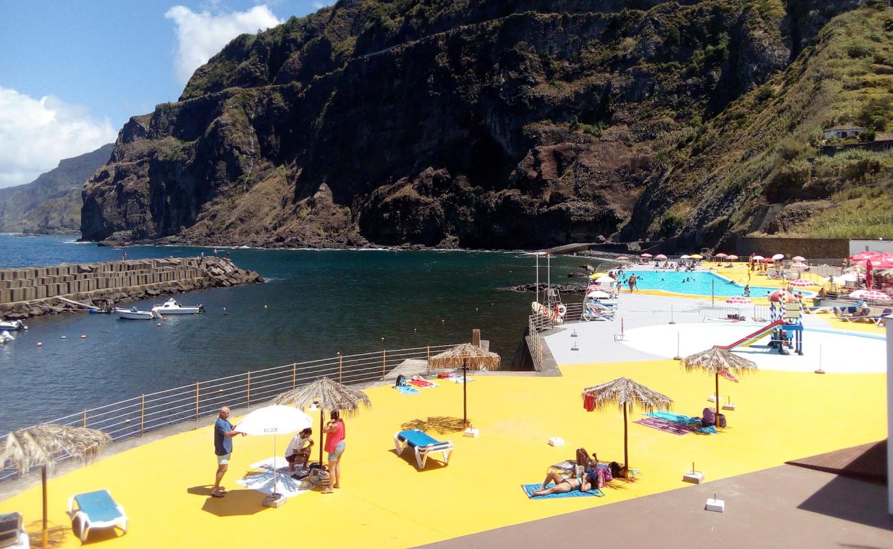 Foto af Piscinas de Ponta Delgada med betonovertræk overflade