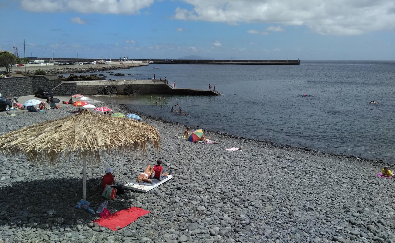 Foto af Praia do Canical med grå sten overflade