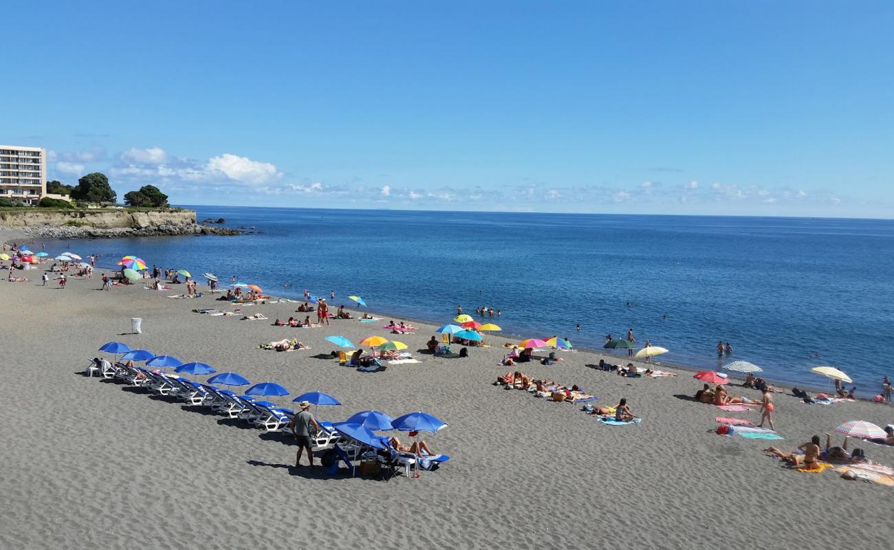 Foto af Praia de Agua D'Alto med grå sand overflade