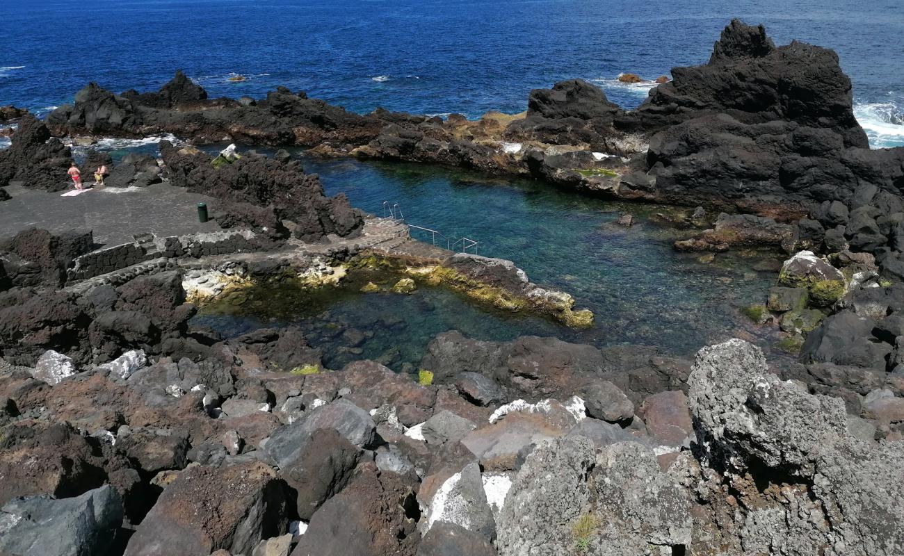 Foto af Piscina Naturais Sao Roque med betonovertræk overflade