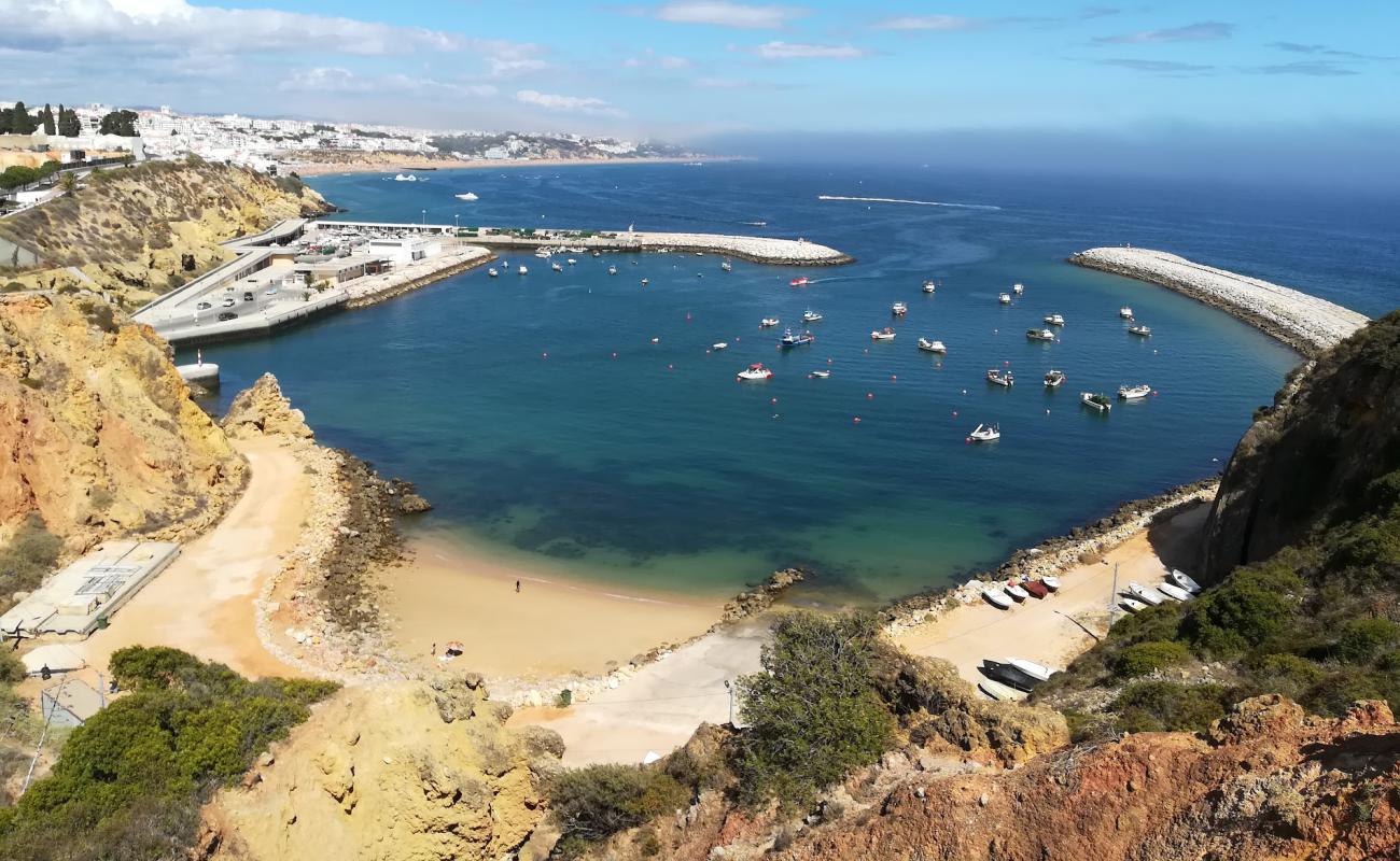 Foto af Praia da Baleeira med lys sand overflade