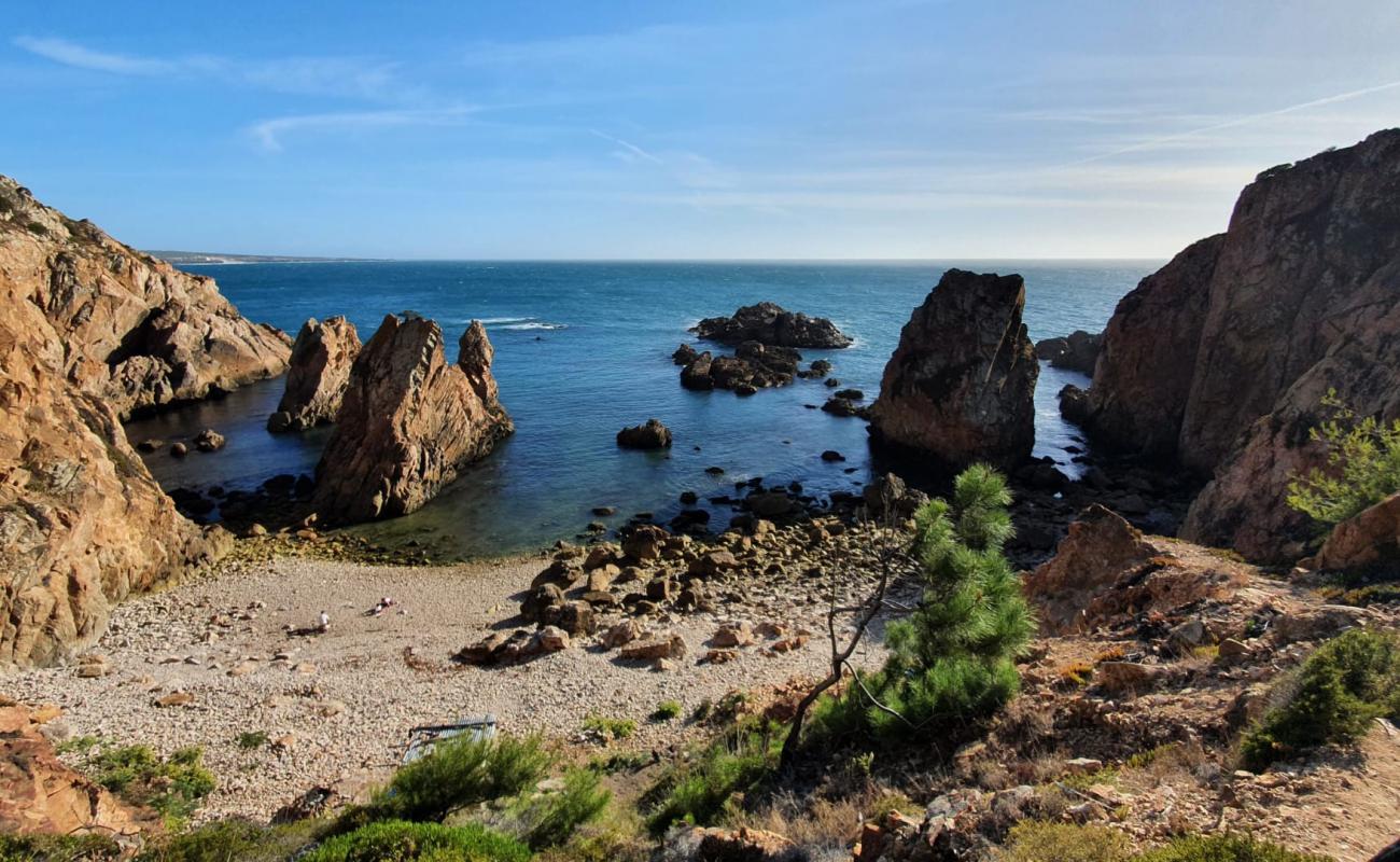 Foto af Praia do Porto do Touro ou Guincho Velho med grå sten overflade