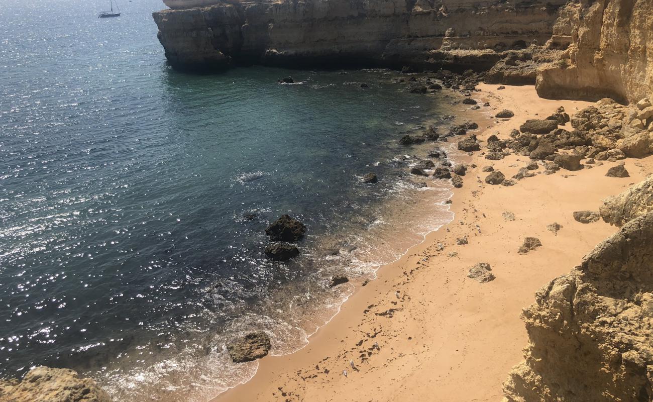 Foto af Praia da Ponta Pequena med lys sand overflade