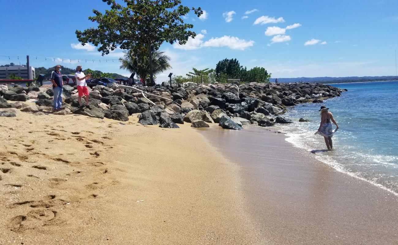 Foto af Rompeolas beach med lys sand overflade