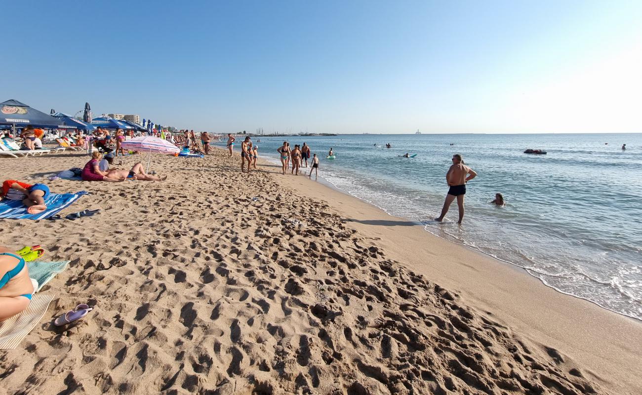 Foto af Ingrid beach med lys sand overflade