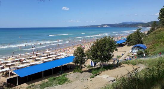 Orlyonok beach