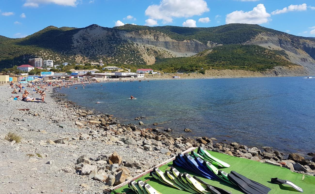 Foto af Utrish Beach med grå sten overflade