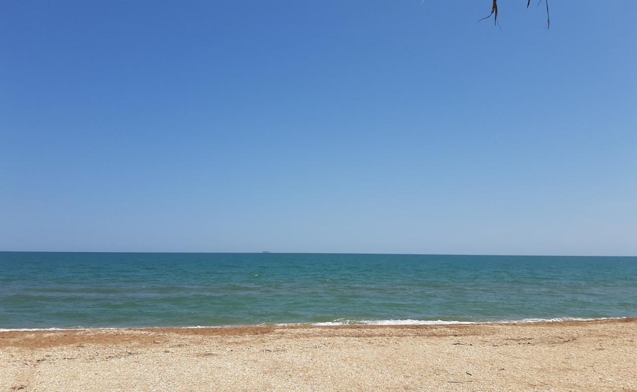 Foto af Timhan Beach med let fin sten overflade