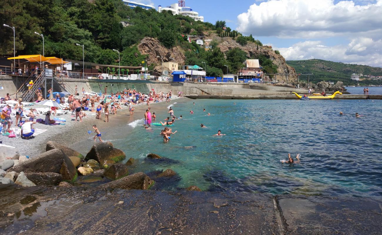 Foto af Partenit beach med grå sten overflade