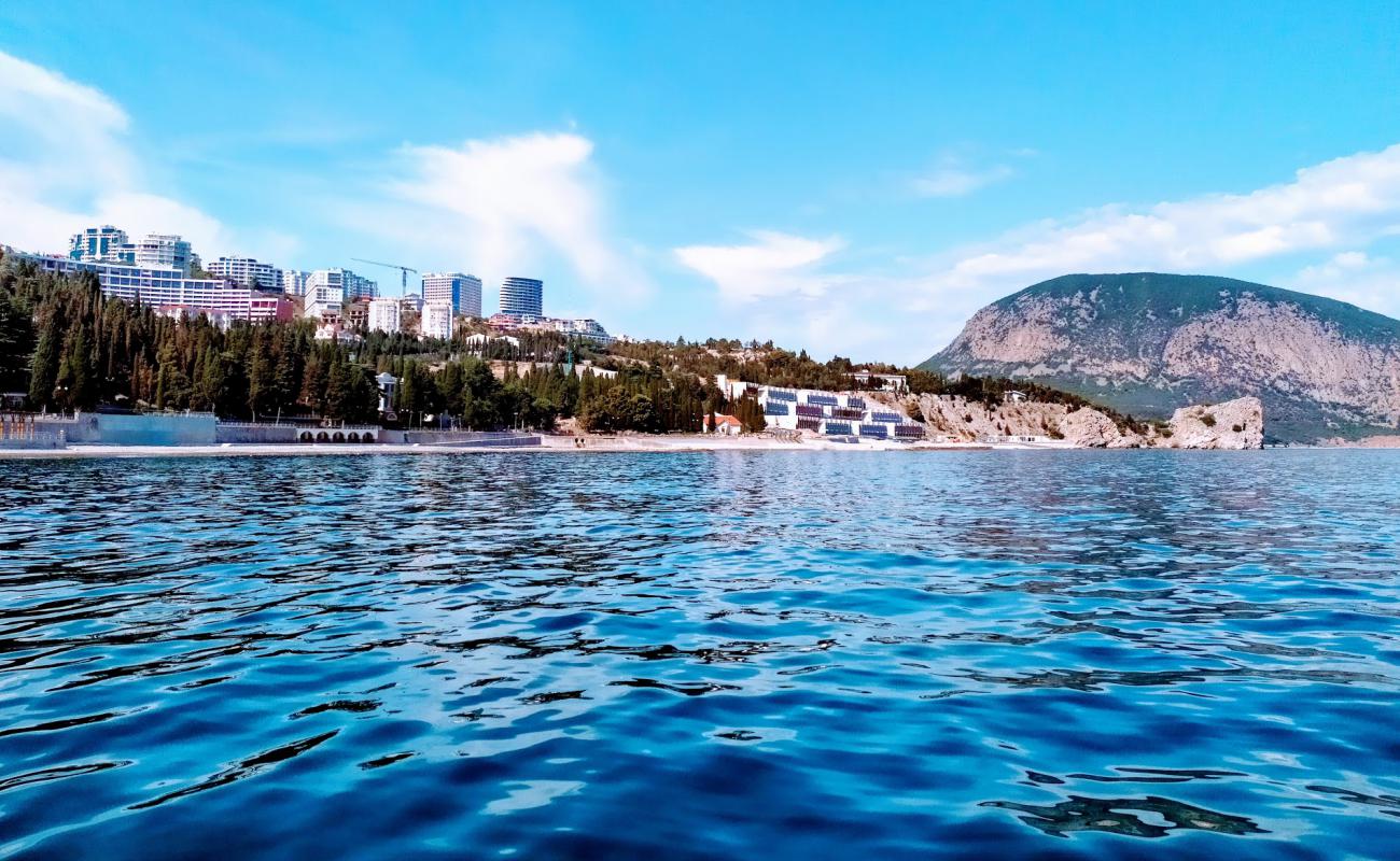 Foto af Gurzuf beach II med grå fin sten overflade