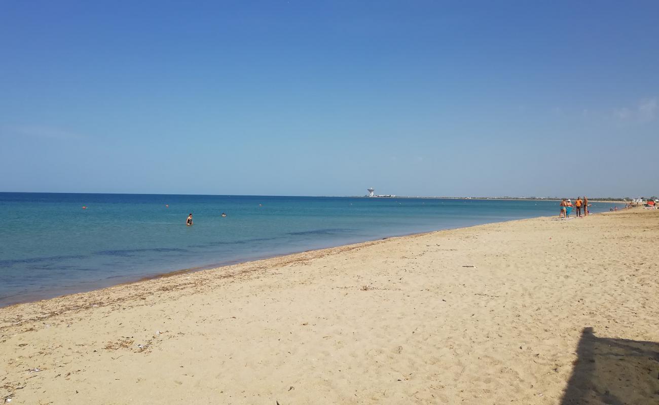 Foto af Zaozernoe beach III med lys sand overflade