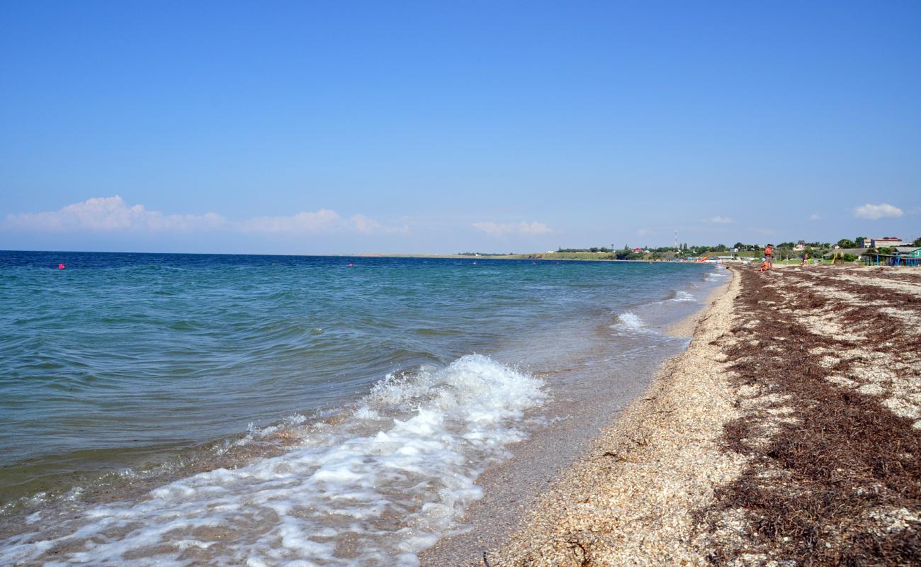 Foto af Plyazh Steregushcheye med lys sand overflade