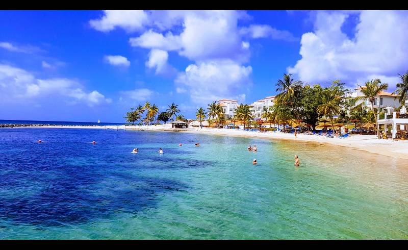 Foto af Windjammer beach med lys sand overflade