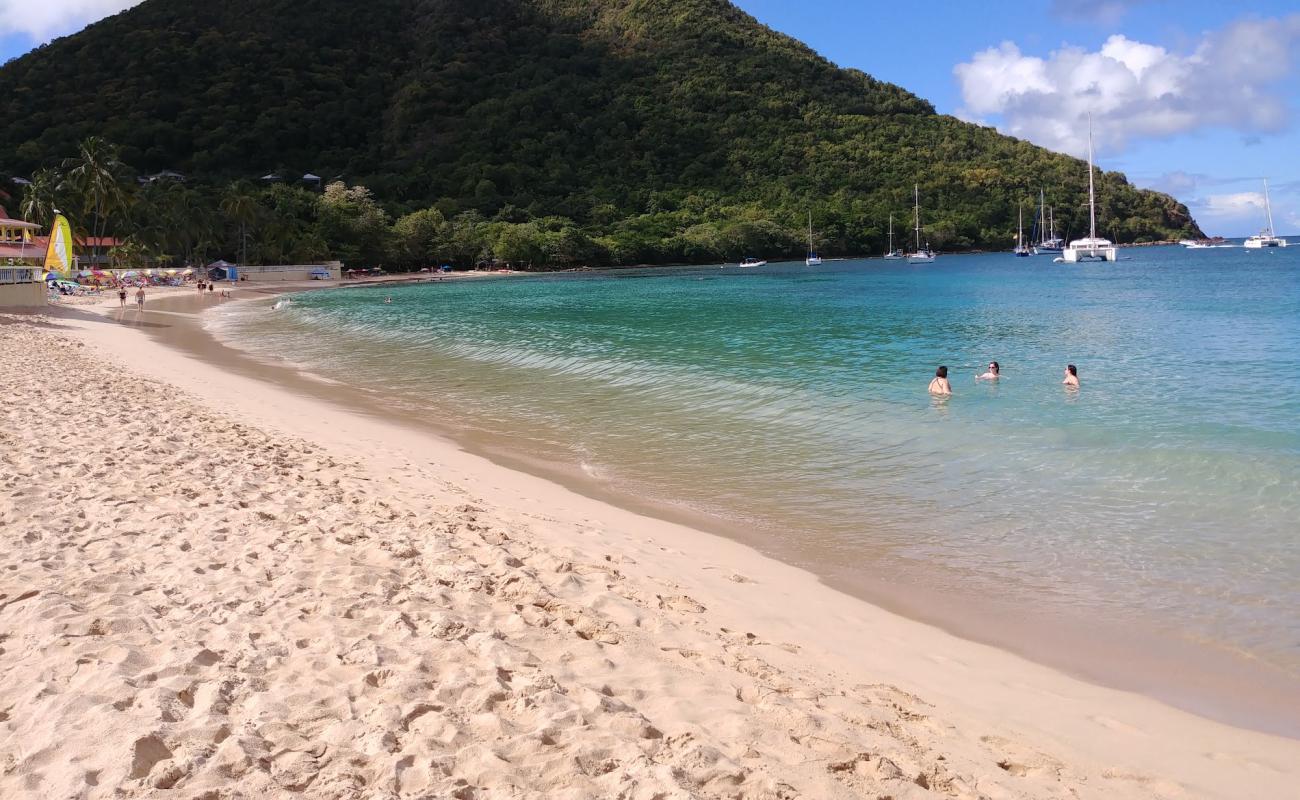 Foto af Reduit beach med lys fint sand overflade