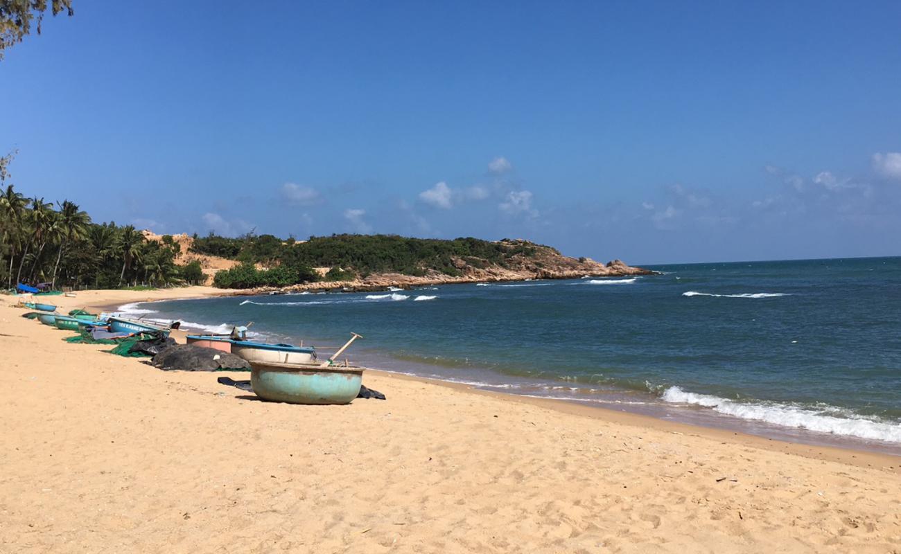 Foto af Bai Rang Beach med lys sand overflade