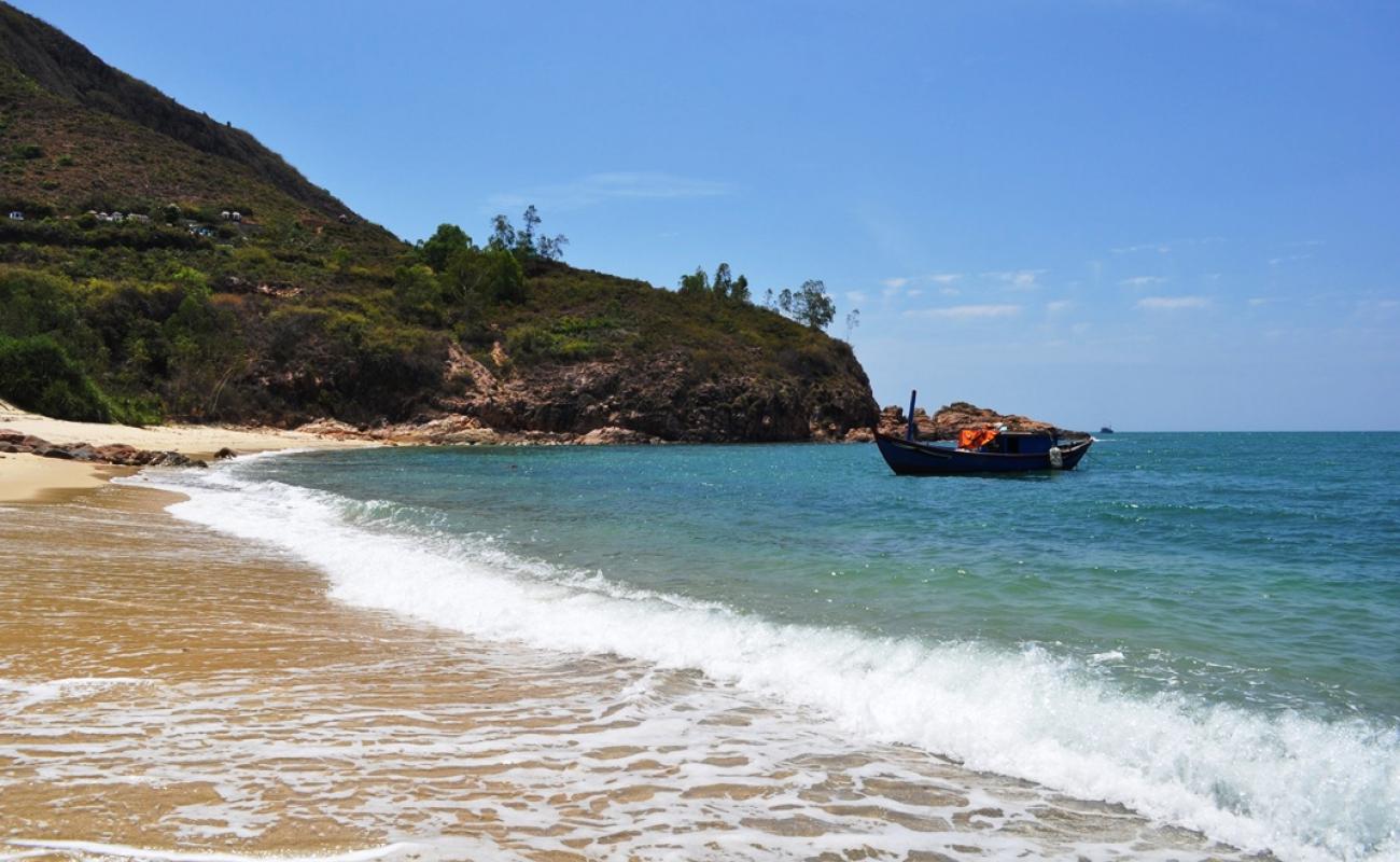 Foto af Rang Beach med lys sand overflade