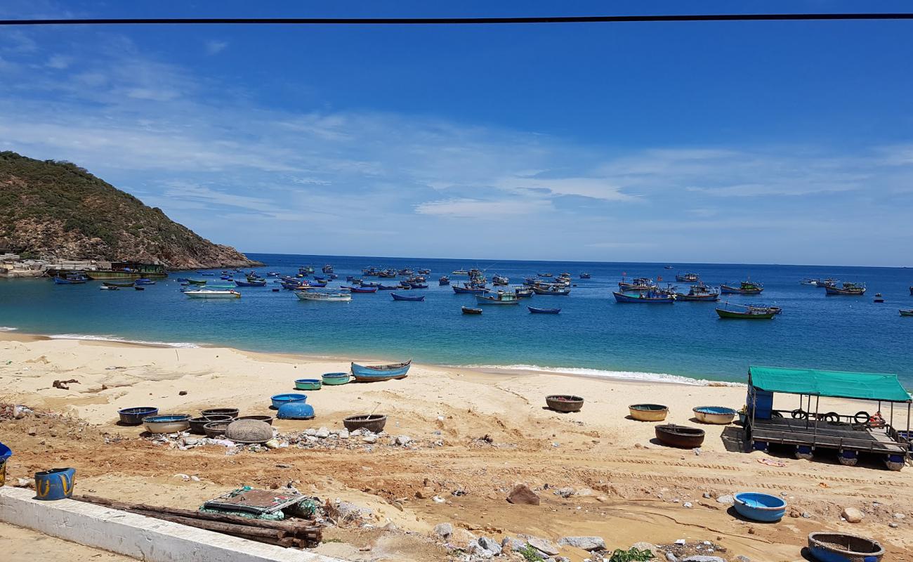 Foto af Xuong Ly Beach med lys sand overflade